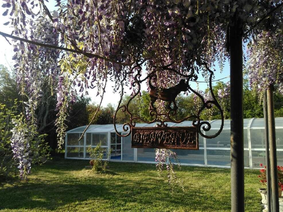 Bed and Breakfast La Ferme Du Bien Etre Athée-sur-Cher Exterior foto
